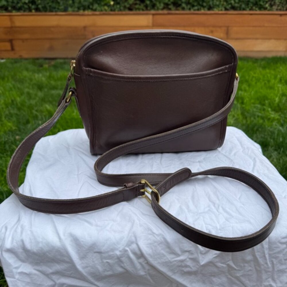 Auth Coach 9087 Mahogany Brown Costa Rica Metropolitan Zip Crossbody Bag